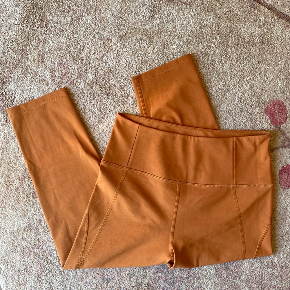 Girlfriend Collective High-Waisted Compressive 3/4 Leggings